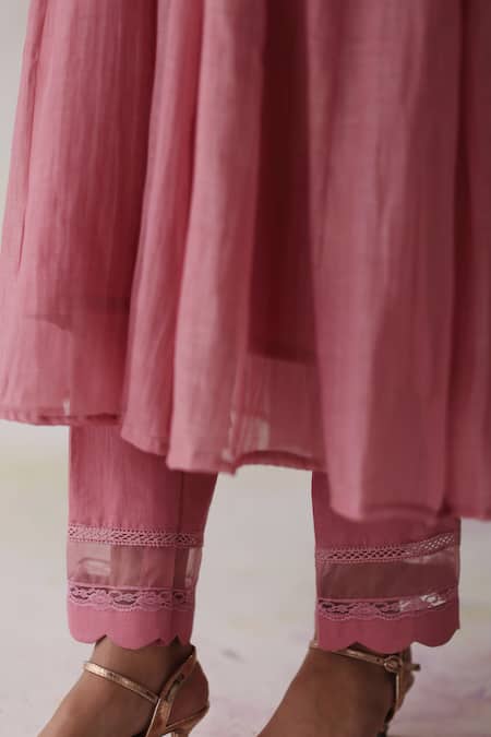 Begum Peach Silk, Cotton, Beads, Embroidery Kinza Floral Kurta Set at Aza Fashions Begum_Peach Silk, Cotton, Beads, Embroidery Kinza Floral Kurta Set _at_Aza_Fashions