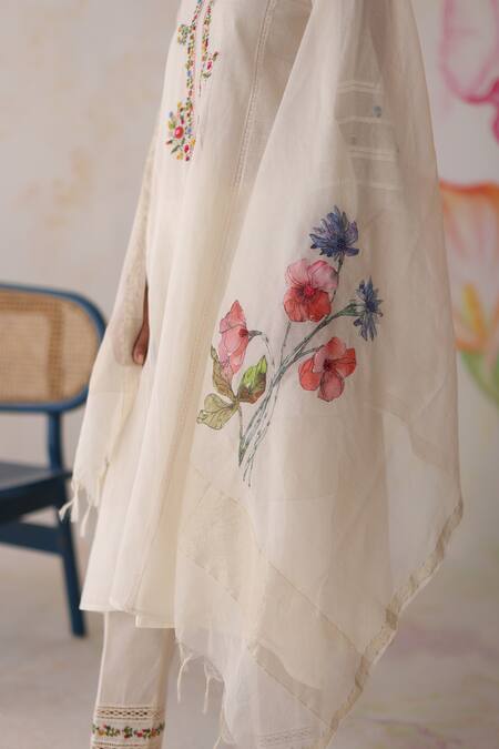 Buy Begum Ivory Silk, Cotton, Embroidery Collared Mogra Hand Kurta Set Online at Aza Fashions Buy_Begum_Ivory Silk, Cotton, Embroidery Collared Mogra Hand Kurta Set _Online_at_Aza_Fashions