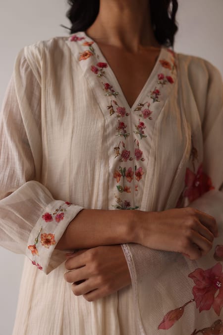 Buy Begum Ivory Silk, Cotton, Beads, Embroidery Nargis Hand Kurta Set Online at Aza Fashions Buy_Begum_Ivory Silk, Cotton, Beads, Embroidery Nargis Hand Kurta Set _Online_at_Aza_Fashions