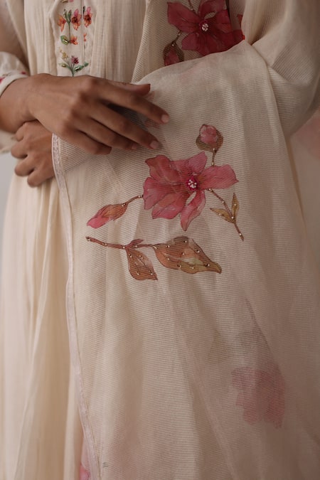 Shop Begum Ivory Silk, Cotton, Beads, Embroidery Nargis Hand Kurta Set Online at Aza Fashions Shop_Begum_Ivory Silk, Cotton, Beads, Embroidery Nargis Hand Kurta Set _Online_at_Aza_Fashions