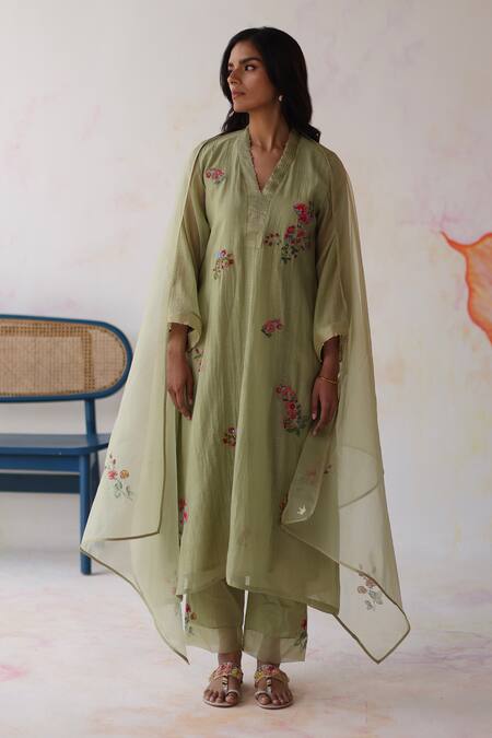 Begum Green Chanderi Silk, Cotton, Organza Sequins, Nishat Hand Embroidered Kurta Set Online at Aza Fashions Begum_Green Chanderi Silk, Cotton, Organza Sequins, Nishat Hand Embroidered Kurta Set _Online_at_Aza_Fashions