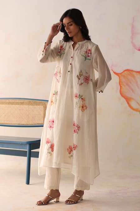 Begum Ivory Chanderi Silk, Cotton Embroidery Collared Hand Kurta Pant Set Online at Aza Fashions Begum_Ivory Chanderi Silk, Cotton Embroidery Collared Hand Kurta Pant Set _Online_at_Aza_Fashions