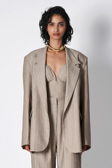 431-88 By Shweta Kapur Grey Satin Alex Stripe Pattern Lapel Collar Blazer 