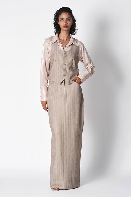 431-88 By Shweta Kapur Grey Suede V-neck Stripe Pattern Button Down Waistcoat Online at Aza Fashions 431-88 By Shweta Kapur_Grey Suede V-neck Stripe Pattern Button Down Waistcoat _Online_at_Aza_Fashions