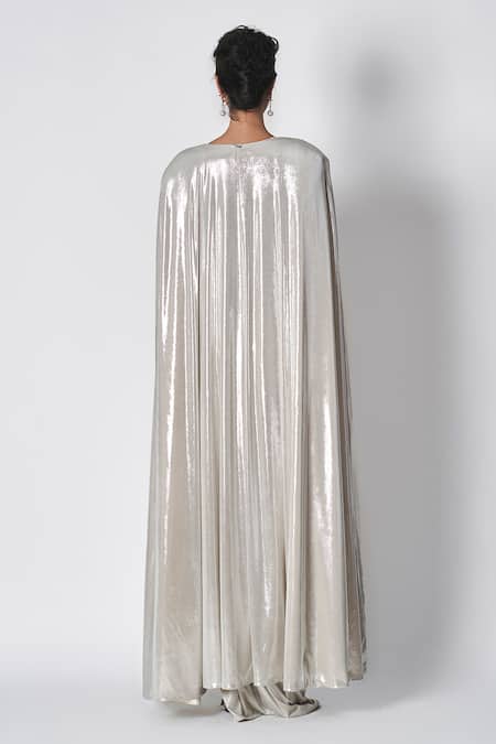 Shop 431-88 By Shweta Kapur White Linen Asymmetric Annie Liquid Jersey Saree Gown at Aza Fashions Shop_431-88 By Shweta Kapur_White Linen Asymmetric Annie Liquid Jersey Saree Gown _at_Aza_Fashions