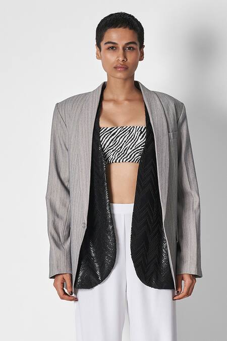 431-88 By Shweta Kapur Grey Shawl Collar Stripe Pattern Blazer Online at Aza Fashions 431-88 By Shweta Kapur_Grey Shawl Collar Stripe Pattern Blazer _Online_at_Aza_Fashions