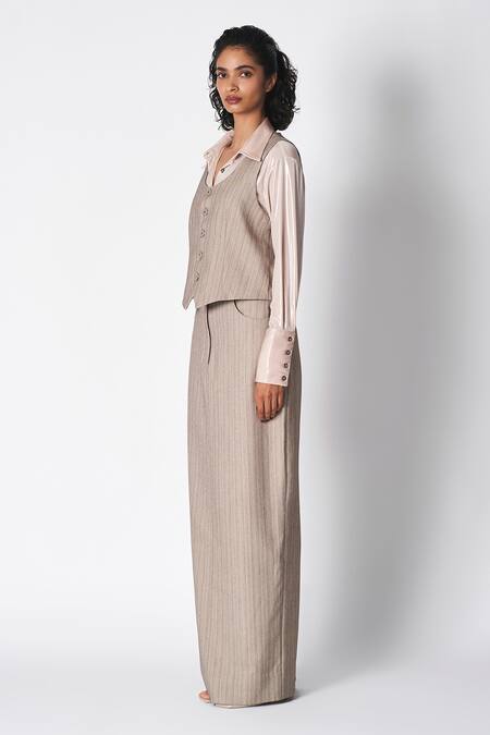 Buy 431-88 By Shweta Kapur Grey Suede Stripe Pattern Long Skirt Online at Aza Fashions Buy_431-88 By Shweta Kapur_Grey Suede Stripe Pattern Long Skirt _Online_at_Aza_Fashions