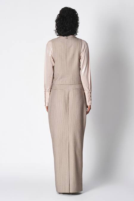 Shop 431-88 By Shweta Kapur Grey Suede Stripe Pattern Long Skirt at Aza Fashions Shop_431-88 By Shweta Kapur_Grey Suede Stripe Pattern Long Skirt _at_Aza_Fashions