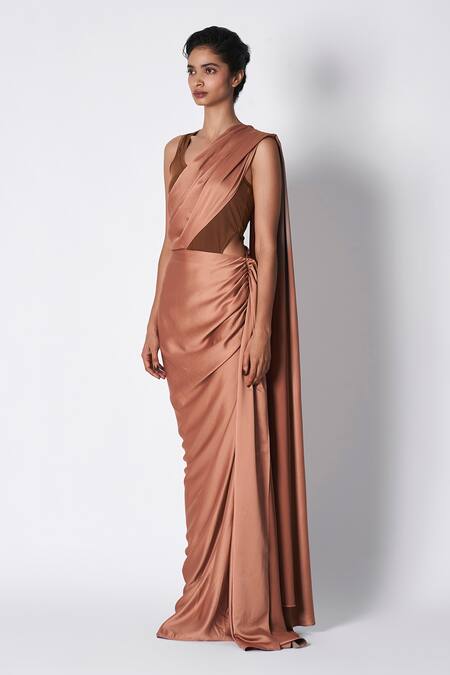 Shop 431-88 By Shweta Kapur Brown Crepe Kaai Versace Pre-draped Saree at Aza Fashions Shop_431-88 By Shweta Kapur_Brown Crepe Kaai Versace Pre-draped Saree _at_Aza_Fashions