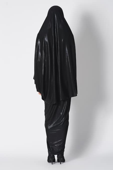 Shop 431-88 By Shweta Kapur Black Linen Liquid Nora Draped Skirt at Aza Fashions Shop_431-88 By Shweta Kapur_Black Linen Liquid Nora Draped Skirt _at_Aza_Fashions