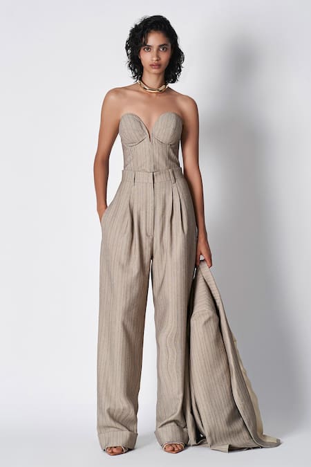 Buy 431-88 By Shweta Kapur Grey Suede Plunge , Sweetheart Stripe Pattern Malla Corset Online at Aza Fashions Buy_431-88 By Shweta Kapur_Grey Suede Plunge , Sweetheart Stripe Pattern Malla Corset _Online_at_Aza_Fashions