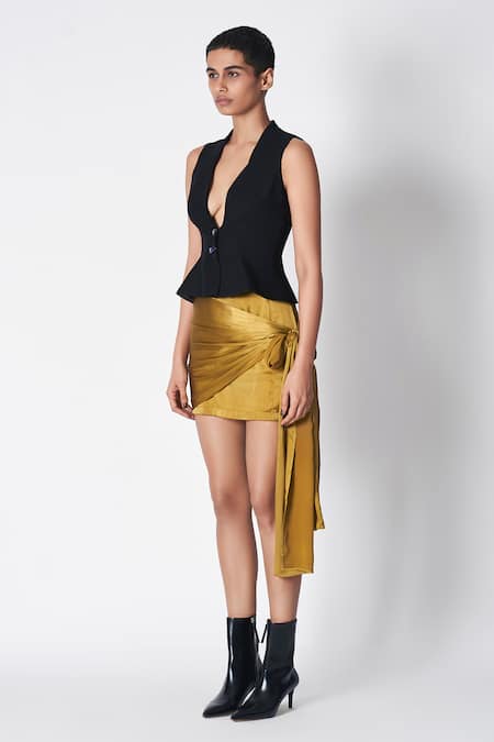 Buy_431-88 By Shweta Kapur_Green Silk A-line Wrap Around Mini Skirt_Online_at_Aza_Fashions