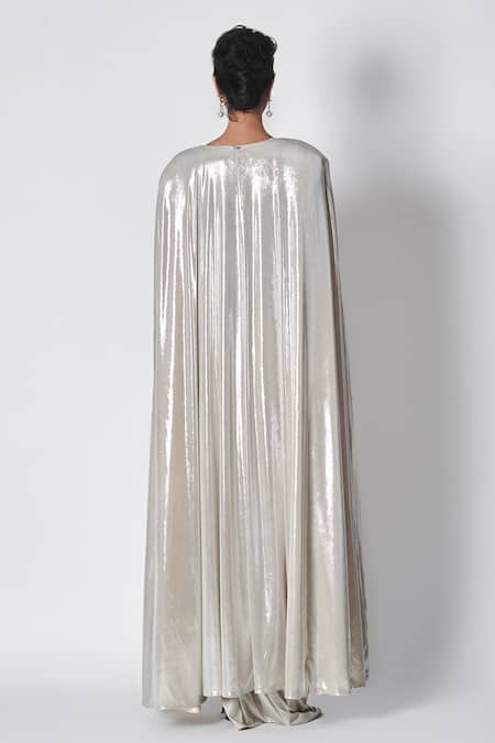 Shop 431-88 By Shweta Kapur White Long Slit Sleeve Rea Cape at Aza Fashions Shop_431-88 By Shweta Kapur_White Long Slit Sleeve Rea Cape _at_Aza_Fashions