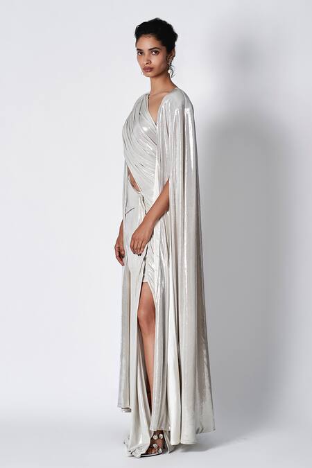 Buy 431-88 By Shweta Kapur White Long Slit Sleeve Rea Cape Online at Aza Fashions Buy_431-88 By Shweta Kapur_White Long Slit Sleeve Rea Cape _Online_at_Aza_Fashions