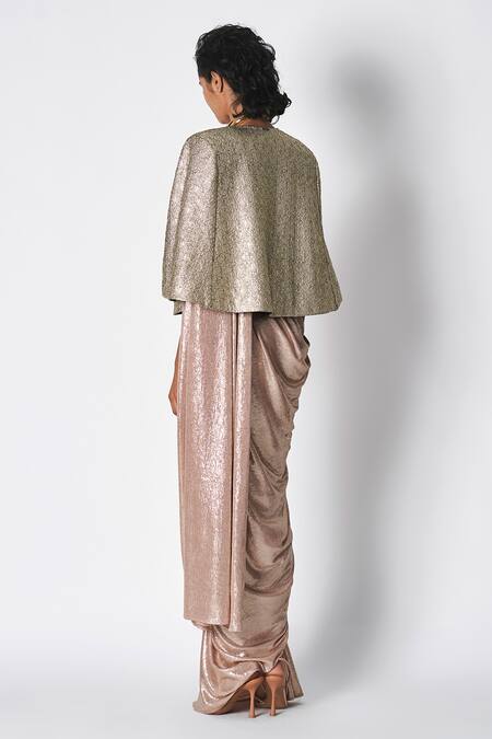 Shop 431-88 By Shweta Kapur Rose Gold Jersey Metallic Knitted Shea Sari Online at Aza Fashions Shop_431-88 By Shweta Kapur_Rose Gold Jersey Metallic Knitted Shea Sari _Online_at_Aza_Fashions