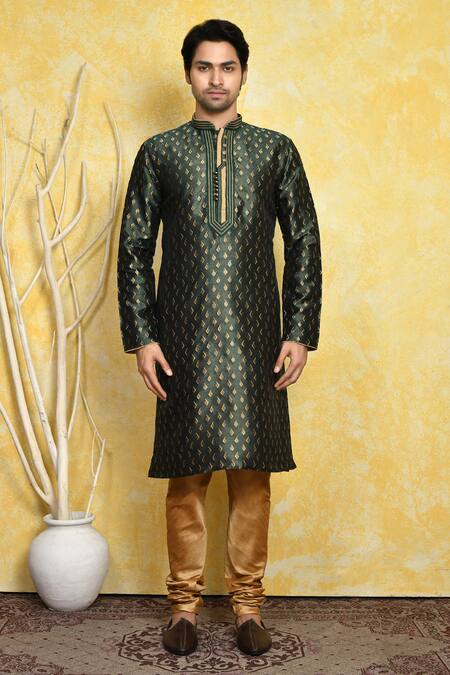 Buy_Arihant Rai Sinha_Green Silk Embroidery Woven Geometric Pattern Kurta And Churidar Set_Online_at_Aza_Fashions