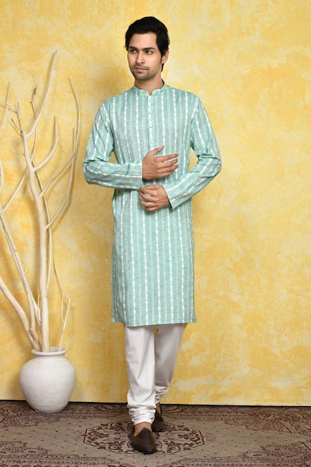 Arihant Rai Sinha Stripe Pattern Kurta Set 