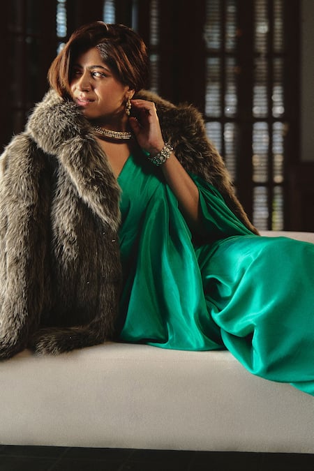 Ekaya Banaras Plain Handwoven Saree With Unstitched Blouse Piece 