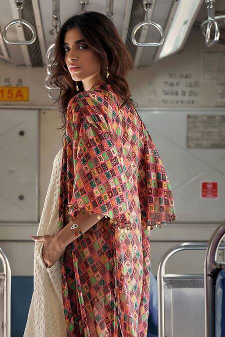 Style Junkiie Red Georgette Tassels Open Neck Trellis Geometric Pattern Jacket Online at Aza Fashions Style Junkiie_Red Georgette Tassels Open Neck Trellis Geometric Pattern Jacket _Online_at_Aza_Fashions