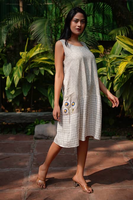Buy_Linen Bloom_Beige Linen Embroidery Round Neck Vines And Checkered Print Dress _Online_at_Aza_Fashions
