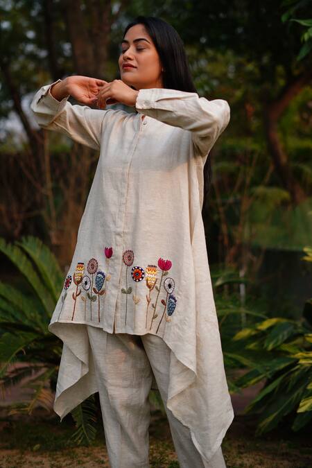 Buy_Linen Bloom_Beige Linen Embroidery Bandeau Neck Flower Garden Tunic _Online_at_Aza_Fashions