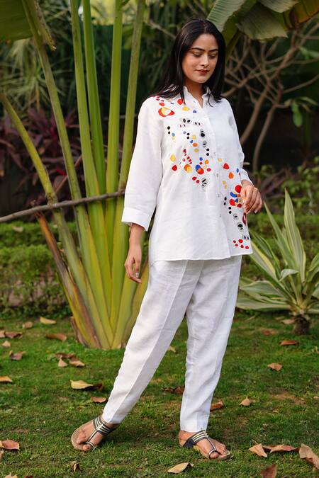 Linen Bloom_White Linen Embroidery Collared Ringle Shirt _Online_at_Aza_Fashions