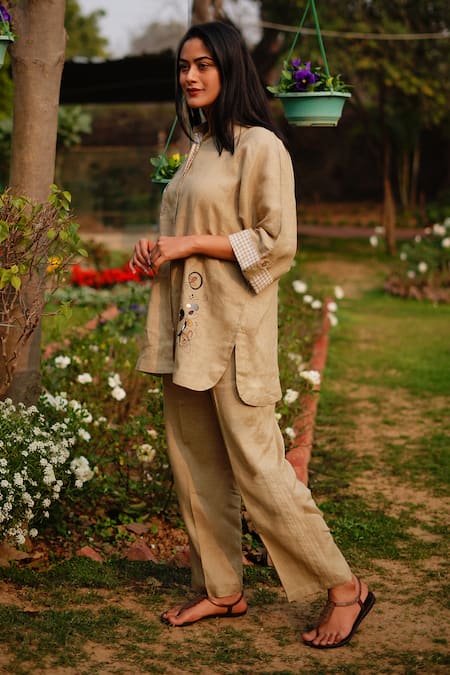 Buy_Linen Bloom_Brown Linen Embroidery Collared Scribble Shirt _Online_at_Aza_Fashions