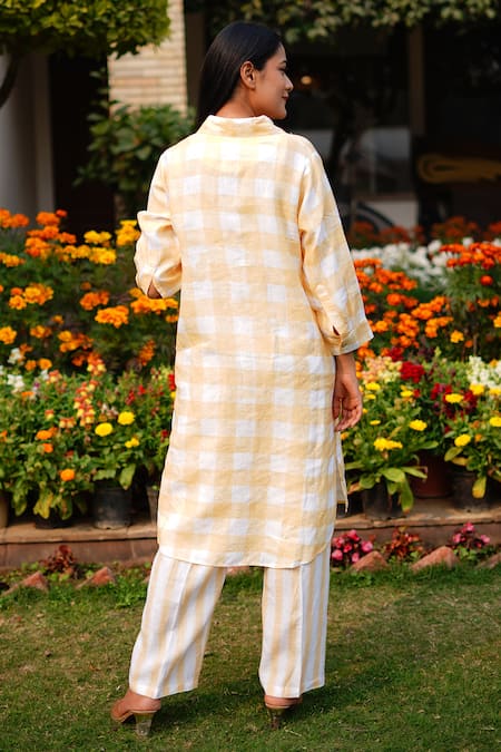 Linen Bloom_Yellow Linen Collared Checkered Tunic _Online_at_Aza_Fashions