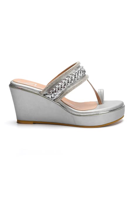 Nidhi Bhandari_Silver Stones Braided Pattern Swarovski Embellished Kolhapuri Wedges _Online_at_Aza_Fashions