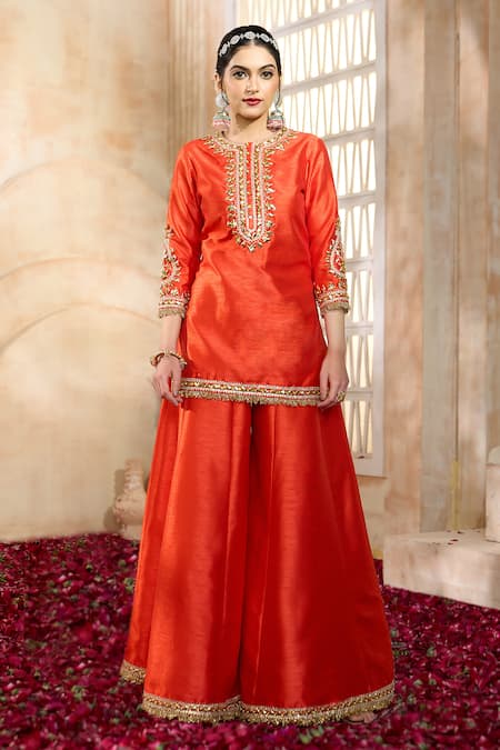 Buy Preeti S Kapoor X AZA Red Silk, Viscose, Organza Embroidery, Gota Patti Split V-neck Kurta Sharara Set Buy_Preeti S Kapoor X AZA_Red Silk, Viscose, Organza Embroidery, Gota Patti Split V-neck Kurta Sharara Set