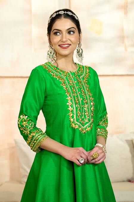 Shop Preeti S Kapoor X AZA Green Viscose, Organza Gota Patti, Embroidery Round Neck Floral Anarkali Set Shop_Preeti S Kapoor X AZA_Green Viscose, Organza Gota Patti, Embroidery Round Neck Floral Anarkali Set