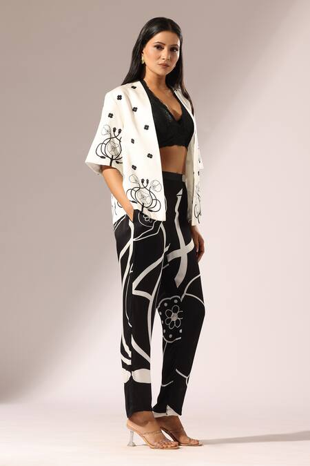 Shop Thee Modern Roots Black Silk Satin Open Neck Abstract Bloom Print Kimono Jacket With Pant Online at Aza Fashions Shop_Thee Modern Roots_Black Silk Satin Open Neck Abstract Bloom Print Kimono Jacket With Pant _Online_at_Aza_Fashions