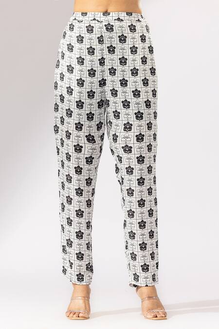 Thee Modern Roots Ivory Silk Satin Embroidery Open Checkered Fleur Print Kimono Jacket With Pant Online at Aza Fashions Thee Modern Roots_Ivory Silk Satin Embroidery Open Checkered Fleur Print Kimono Jacket With Pant _Online_at_Aza_Fashions