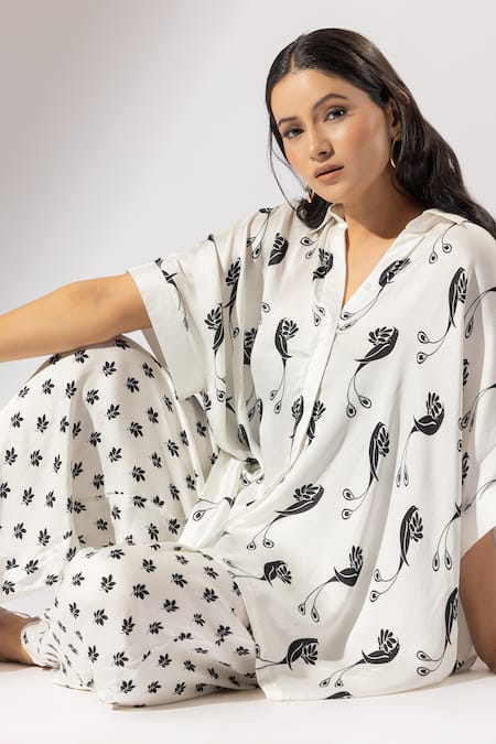 Shop Thee Modern Roots Ivory Silk Satin Collared Bird Paradise Print Boxy Shirt With Salwar Pant Online at Aza Fashions Shop_Thee Modern Roots_Ivory Silk Satin Collared Bird Paradise Print Boxy Shirt With Salwar Pant _Online_at_Aza_Fashions