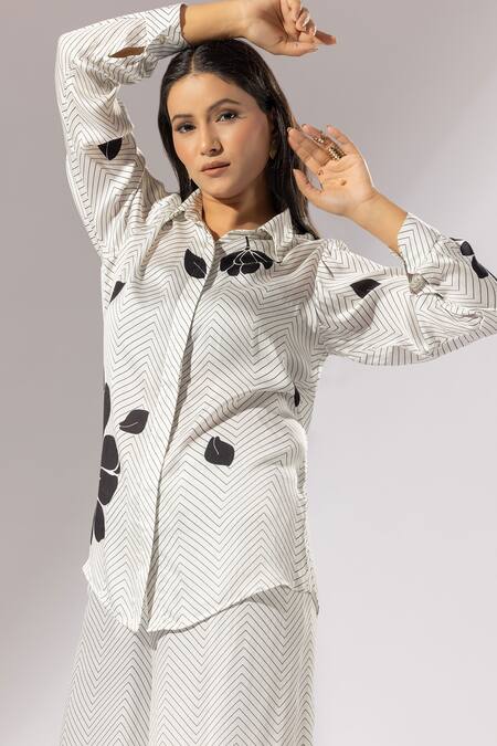 Shop Thee Modern Roots Ivory Silk Satin Collared Sakura Herringbone Bloom Shirt With Pant Online at Aza Fashions Shop_Thee Modern Roots_Ivory Silk Satin Collared Sakura Herringbone Bloom Shirt With Pant _Online_at_Aza_Fashions