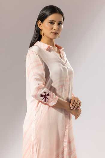 Shop_Thee Modern Roots_Pink Silk Satin Collared Marble Swerve Print Kurta With Salwar Pant _Online_at_Aza_Fashions