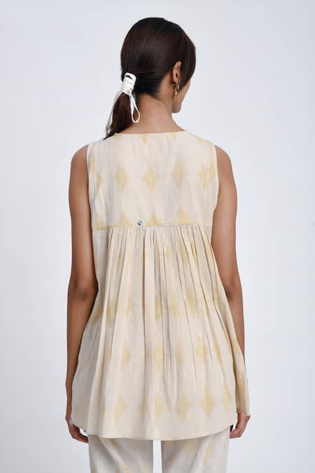 JAYATI GOENKA_White Cotton Button-down Neck Geometric Print Top And Pant Set _at_Aza_Fashions