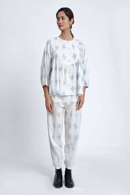 JAYATI GOENKA Blue Cotton Round Neck Button Down Printed Top And Pant Set Online at Aza Fashions JAYATI GOENKA_Blue Cotton Round Neck Button Down Printed Top And Pant Set _Online_at_Aza_Fashions