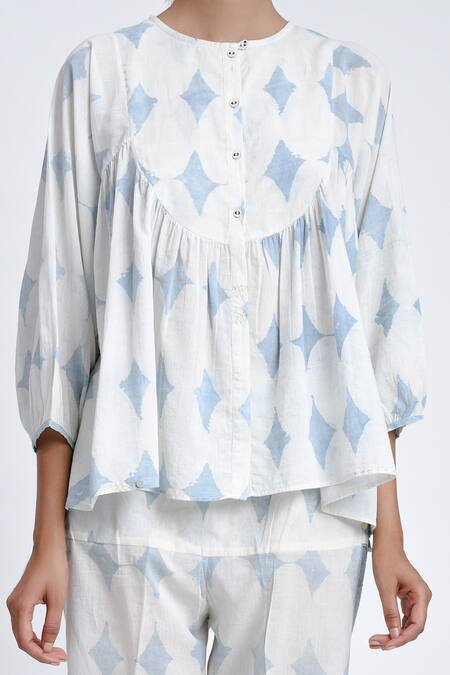 Shop JAYATI GOENKA Blue Cotton Round Neck Button Down Printed Top And Pant Set Online at Aza Fashions Shop_JAYATI GOENKA_Blue Cotton Round Neck Button Down Printed Top And Pant Set _Online_at_Aza_Fashions