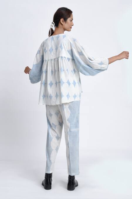 Buy JAYATI GOENKA Blue Cotton Round Neck Button Down Printed Top And Pant Set Buy_JAYATI GOENKA_Blue Cotton Round Neck Button Down Printed Top And Pant Set