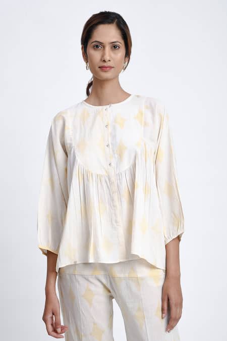 JAYATI GOENKA Yellow Cotton Round Neck Block Print Top And Pant Set Online at Aza Fashions JAYATI GOENKA_Yellow Cotton Round Neck Block Print Top And Pant Set _Online_at_Aza_Fashions