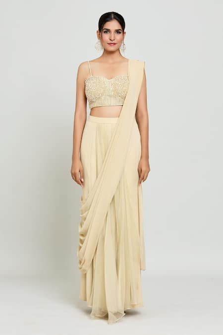 Samyukta Singhania_Green Silk, Georgette Beads, Pre-draped Slit Saree With Hand Embellished Blouse _Online_at_Aza_Fashions