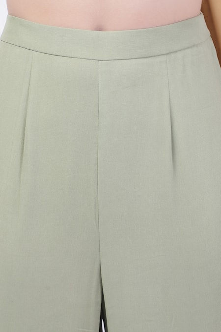 House Of Tushaom_Green Georgette Cut Work, Hand Embroidered Scalloped Hem Kurta With Flared Pant _Online_at_Aza_Fashions