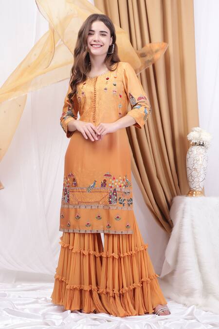 House Of Tushaom_Yellow Organza, Chanderi, Georgette Sequins, Ombre Straight Kurta Gharara Set _at_Aza_Fashions