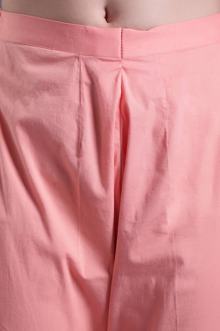 House Of Tushaom_Peach Organza, Chanderi Applique, Sequins, Beads Scallop Anarkali Pant Set _Online_at_Aza_Fashions