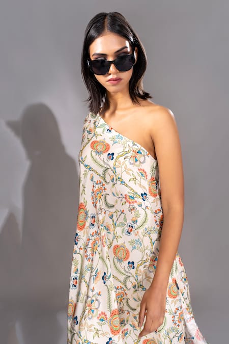 Buy Shruti S Beige Satin, Cotton One Shoulder Printed Top And Joggers Set Online at Aza Fashions Buy_Shruti S_Beige Satin, Cotton One Shoulder Printed Top And Joggers Set _Online_at_Aza_Fashions