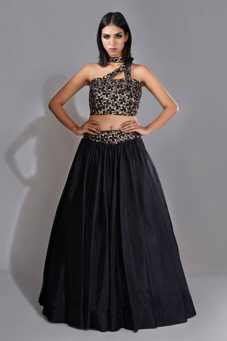 Shruti S Black Silk, Organza Sequins, Embroidery, Cut Work Bandeau Blouse Lehenga Set Online at Aza Fashions Shruti S_Black Silk, Organza Sequins, Embroidery, Cut Work Bandeau Blouse Lehenga Set _Online_at_Aza_Fashions