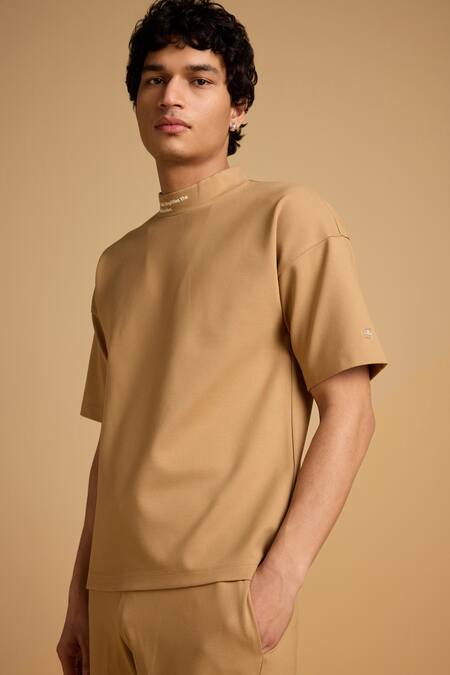 Buy_Muvazo_Brown Cotton, Polyester Sunlit Caramel Oasis Tee _Online_at_Aza_Fashions