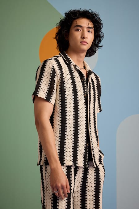 Muvazo Ebony Edge Crochet Shirt 