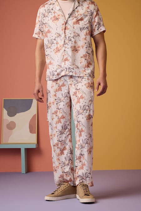 Buy Muvazo Brown Jacquard, Satin Floral Odyssey Pant Online at Aza Fashions Buy_Muvazo_Brown Jacquard, Satin Floral Odyssey Pant _Online_at_Aza_Fashions